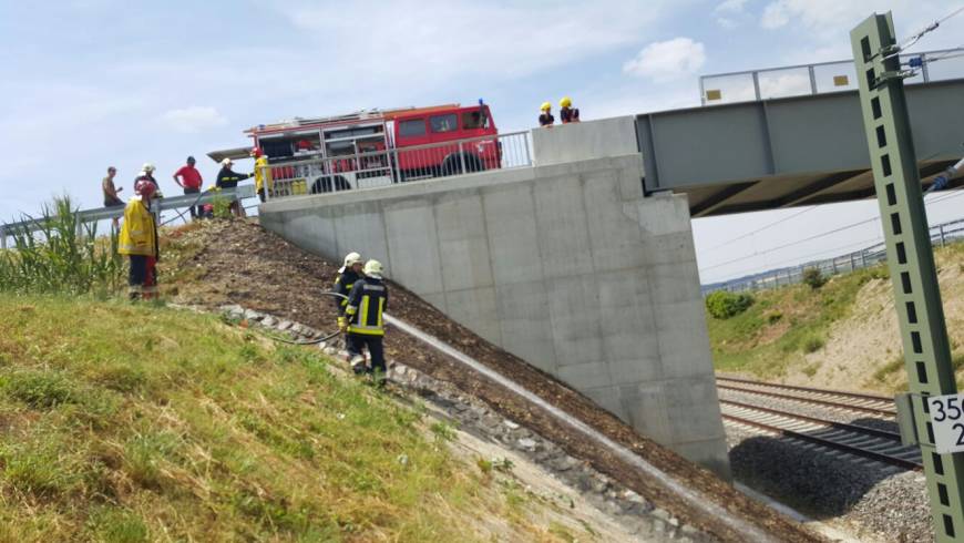 Brand Böschung DB Neunkirch